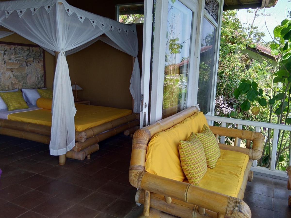 Stairway To Heaven Bungalows And Restaurant Amed Exteriör bild